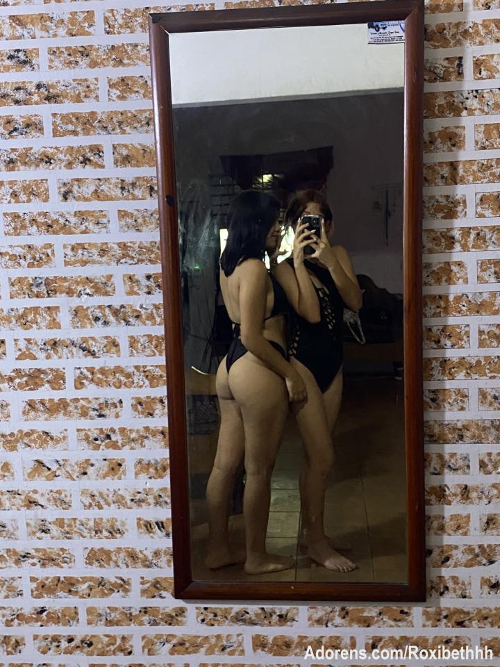 Dos wapotas